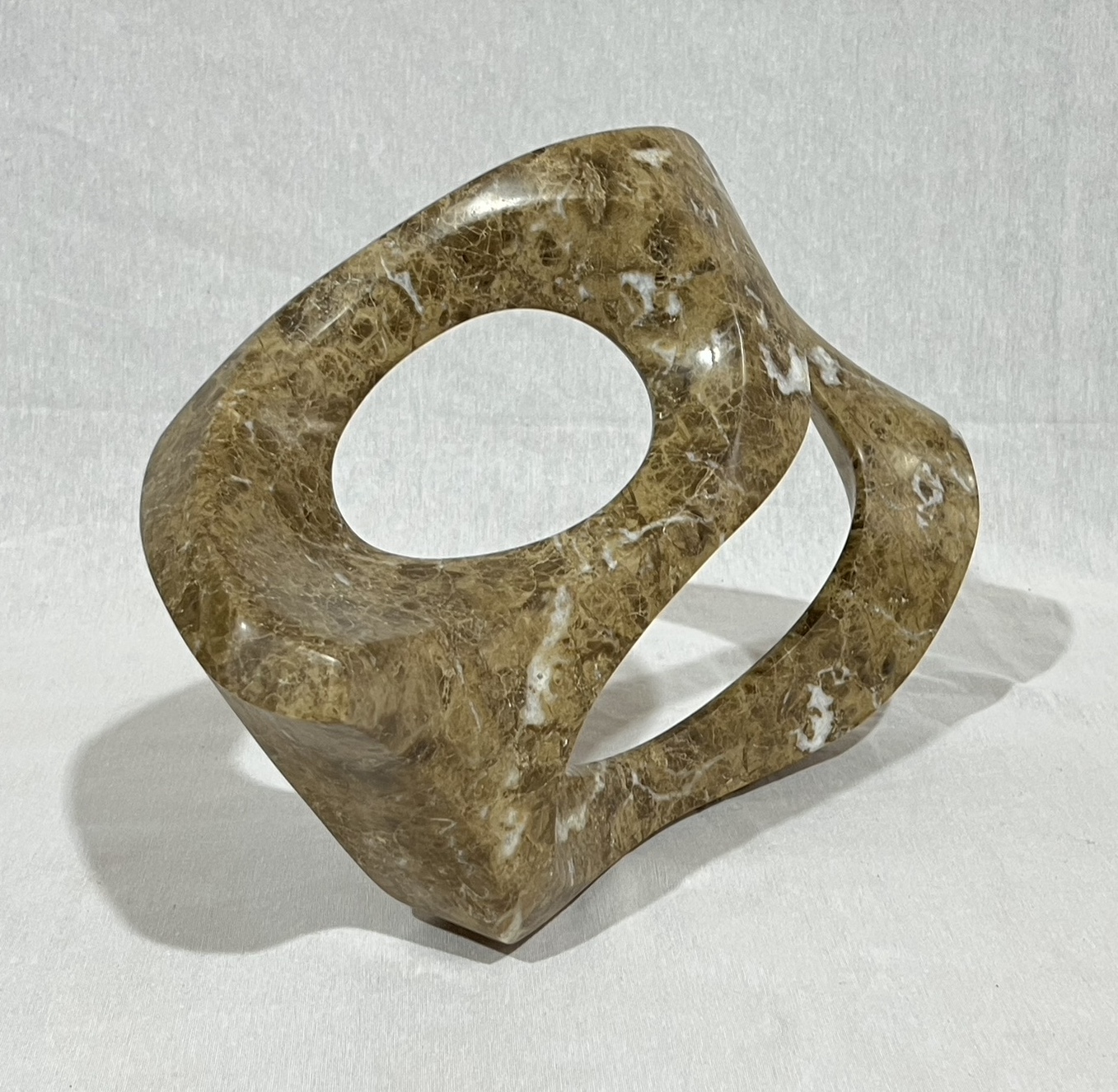 Matèria i espai III — marbre Emperador clar