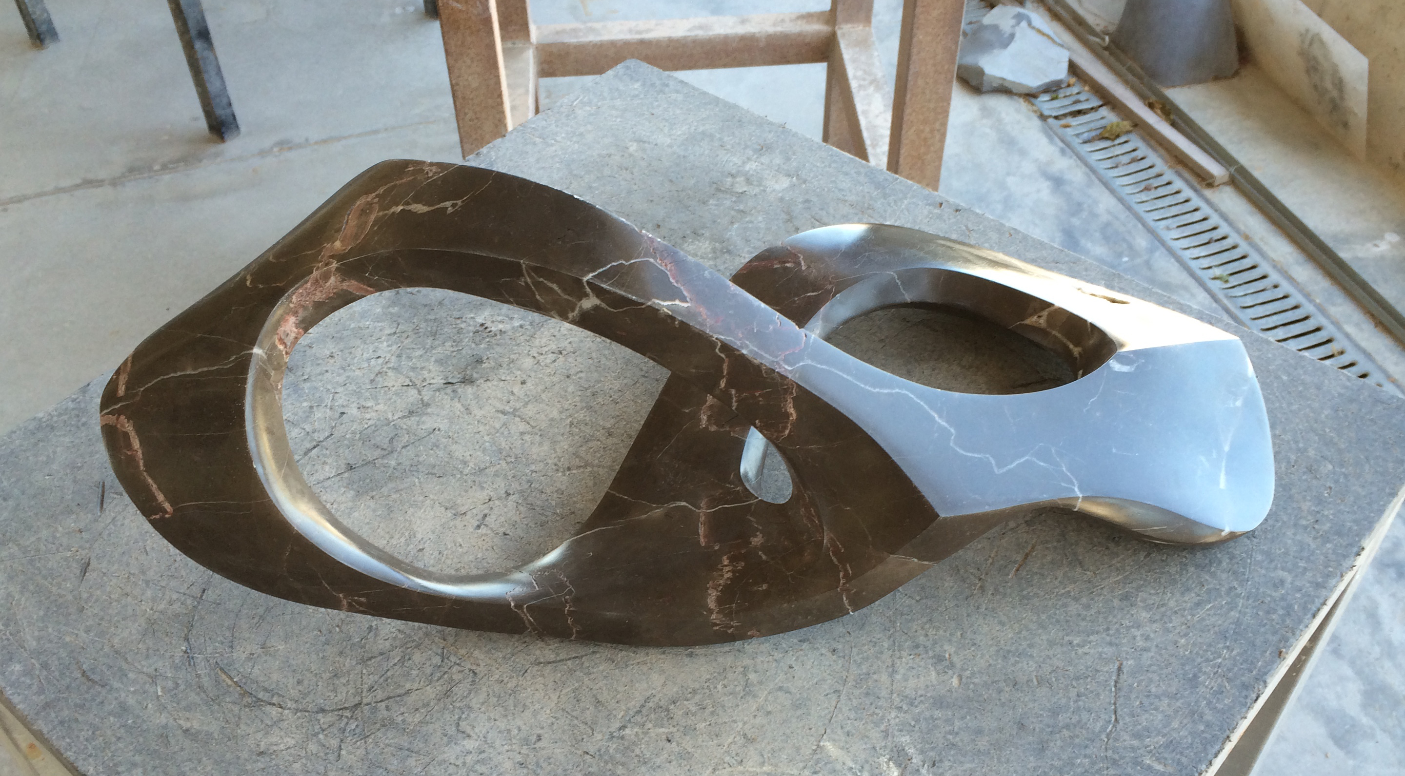 Escultura de mármol