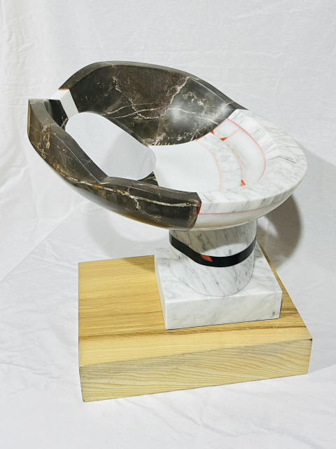 Escultura de mármol