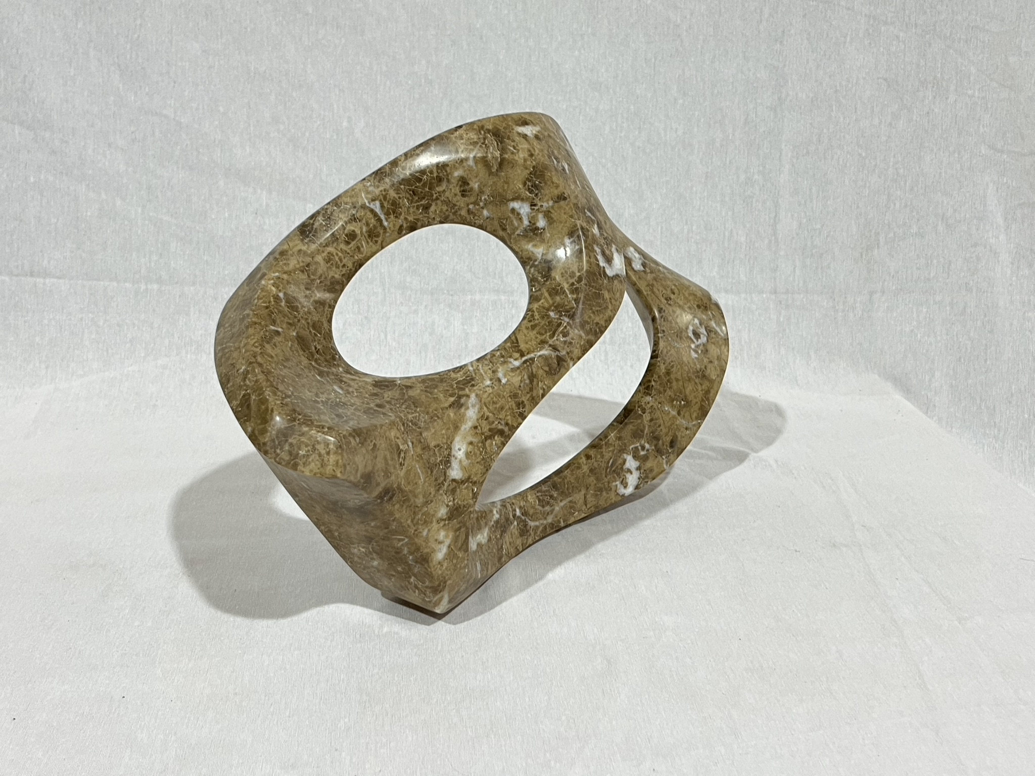 Escultura de mármol