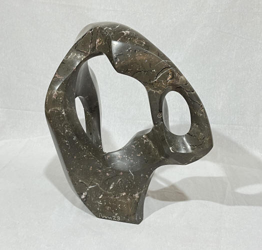 Escultura de mármol